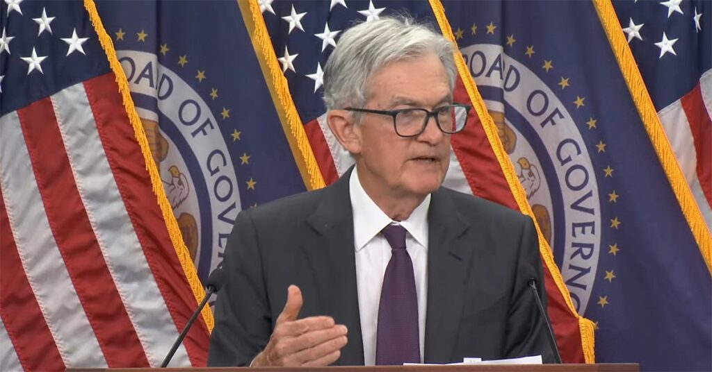 パウエル議長退任